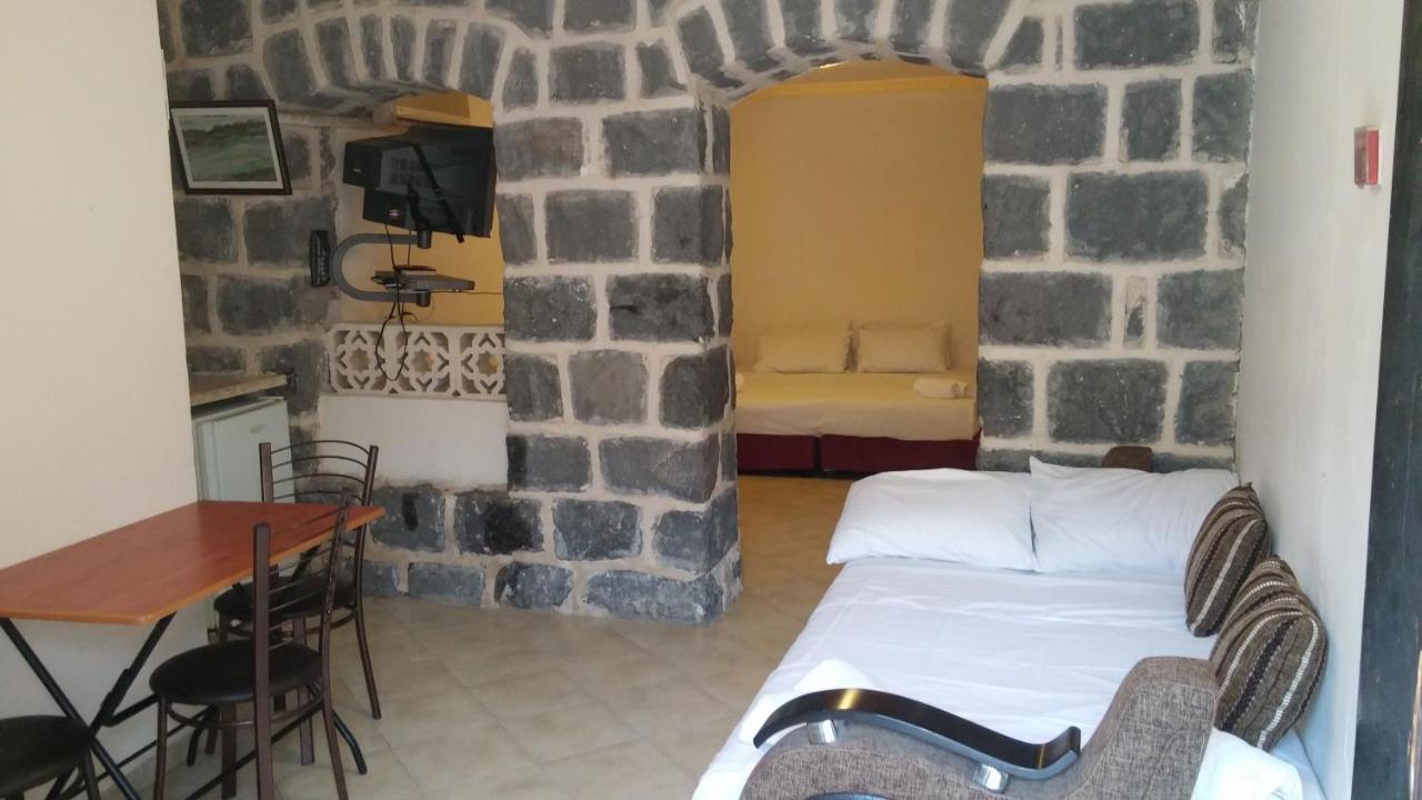 Ahva 17 Hotel Tiberias Luaran gambar